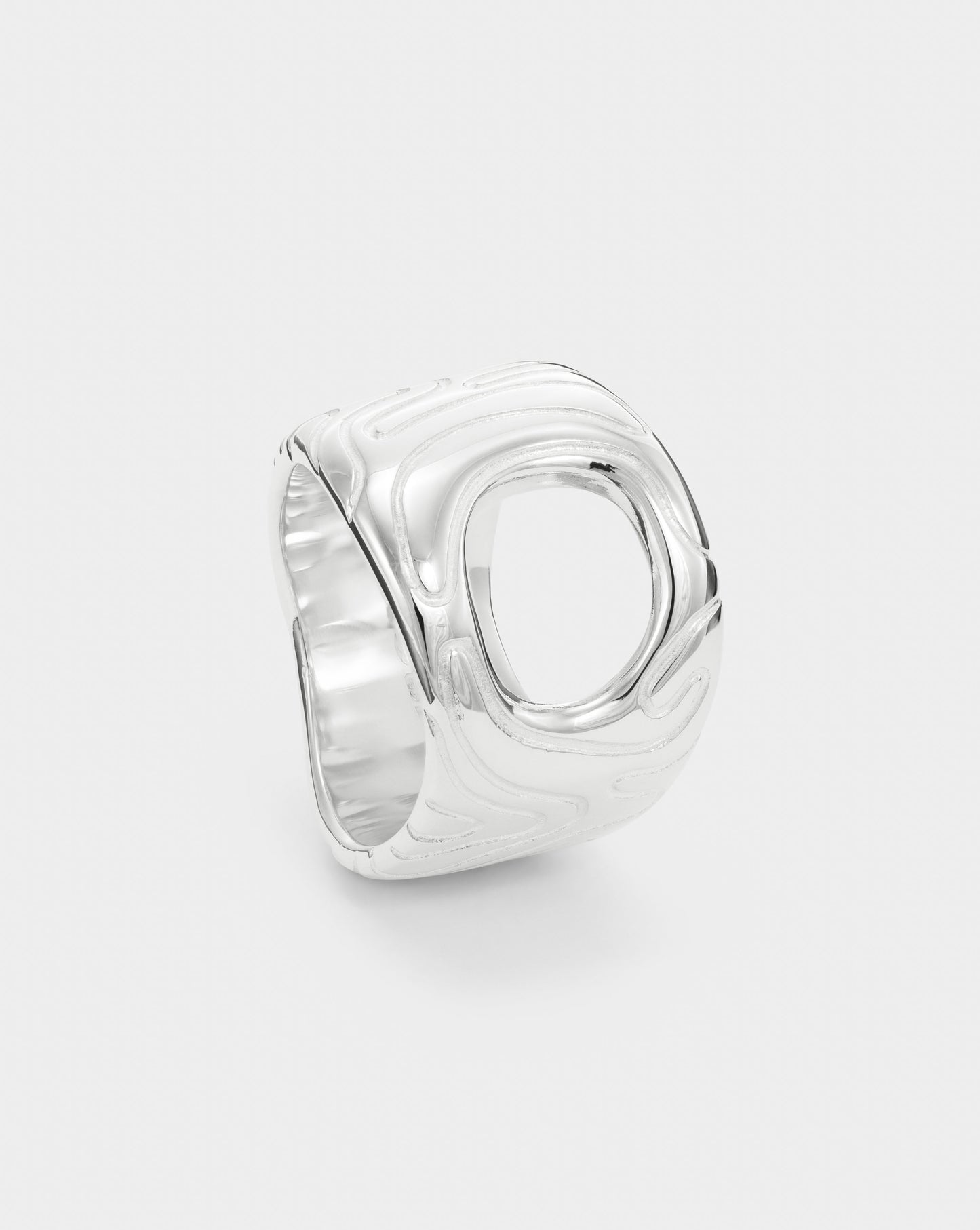 Globe Ring