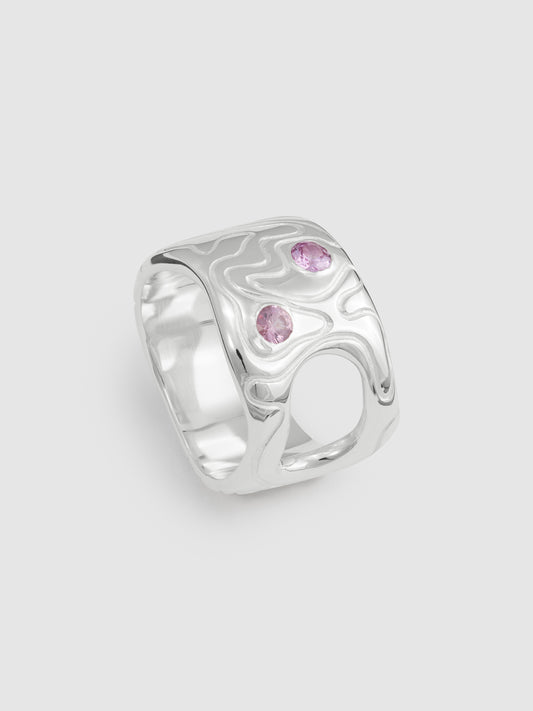 Globe Ring
