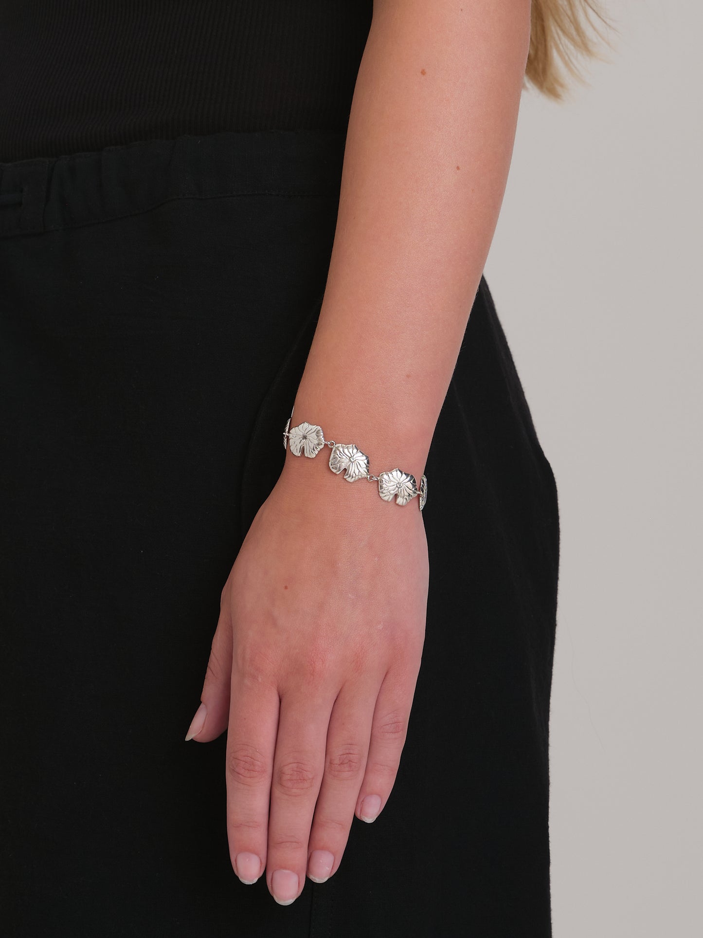 Water Lily Chain Bracelet