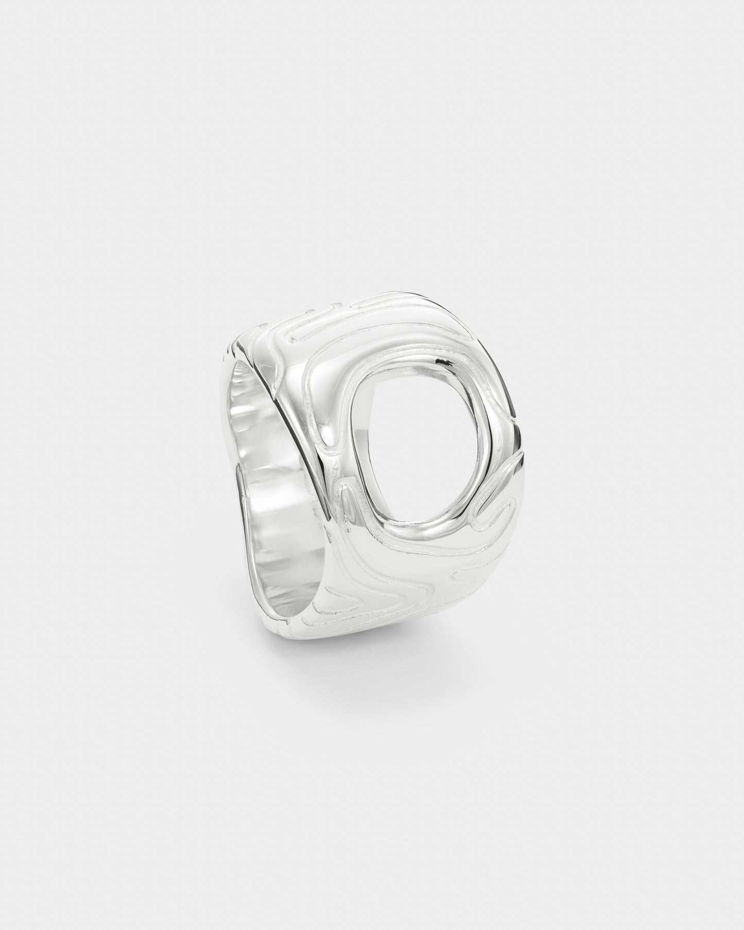 Globe Ring (size W)