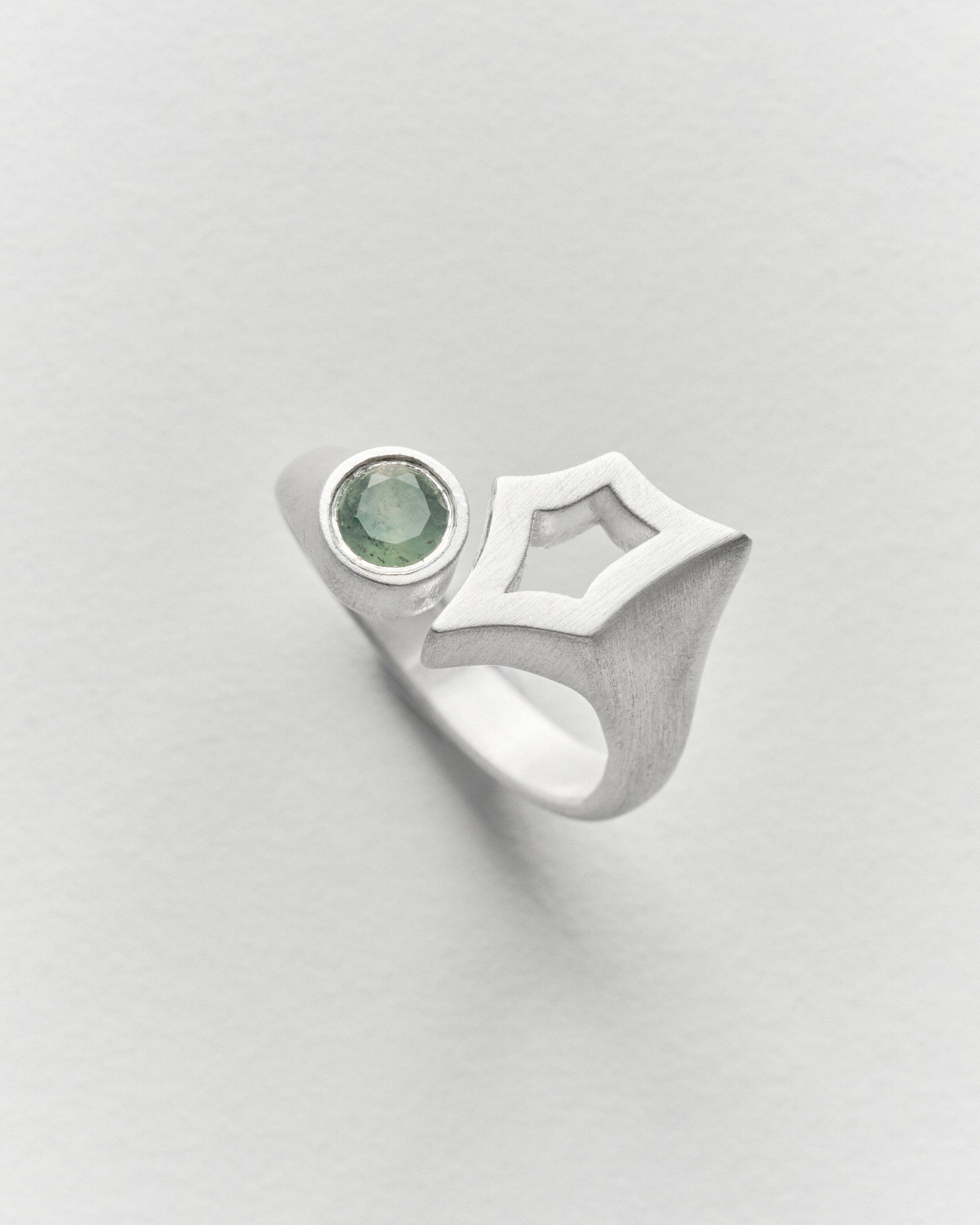 Luster Ring