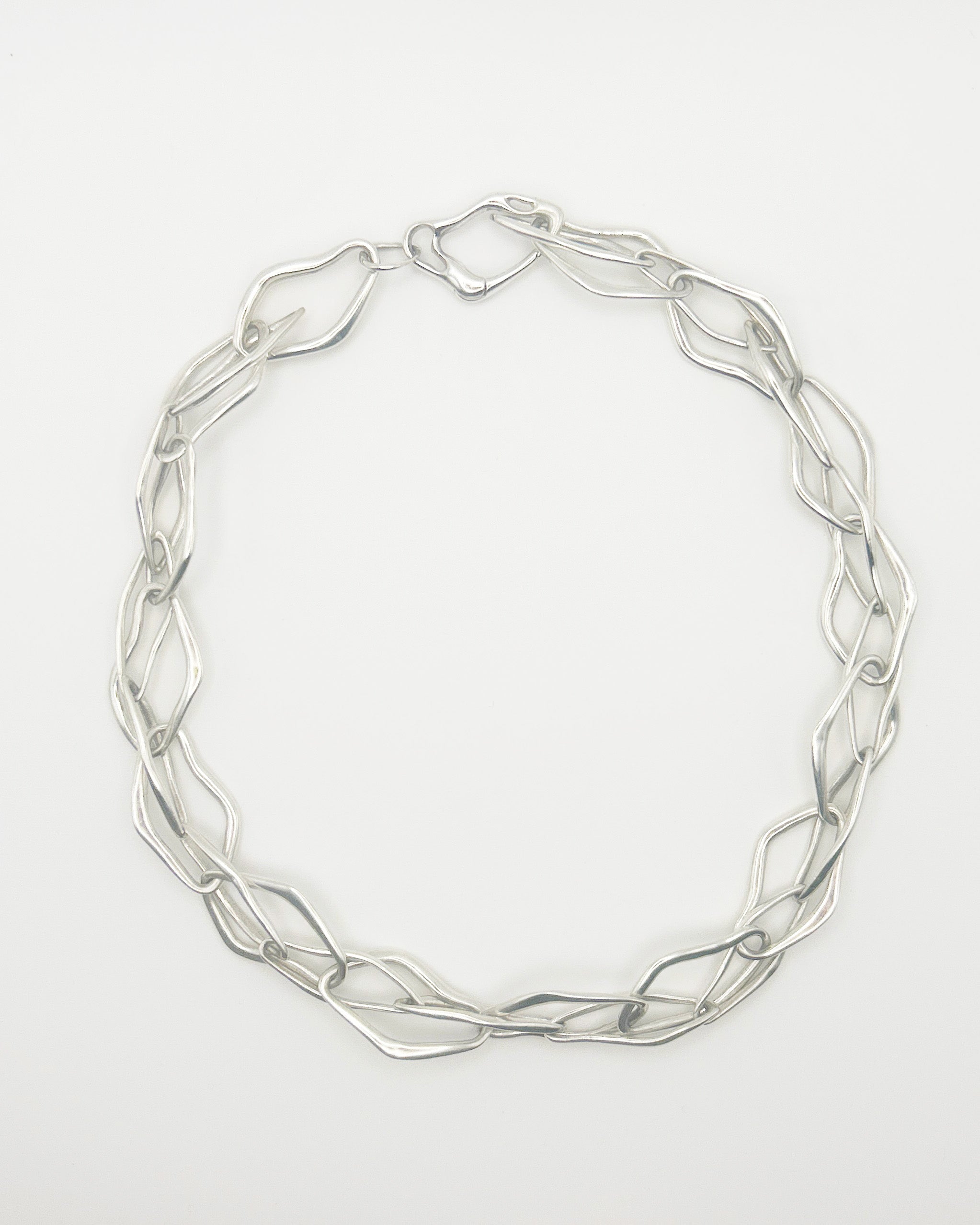 Bind Necklace